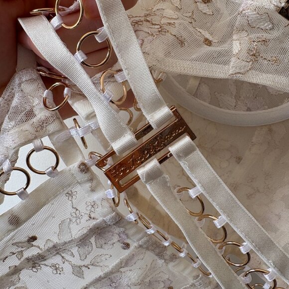 For Love And Lemons | Cream Floral Lace Bodysuit - Picture 6 of 8